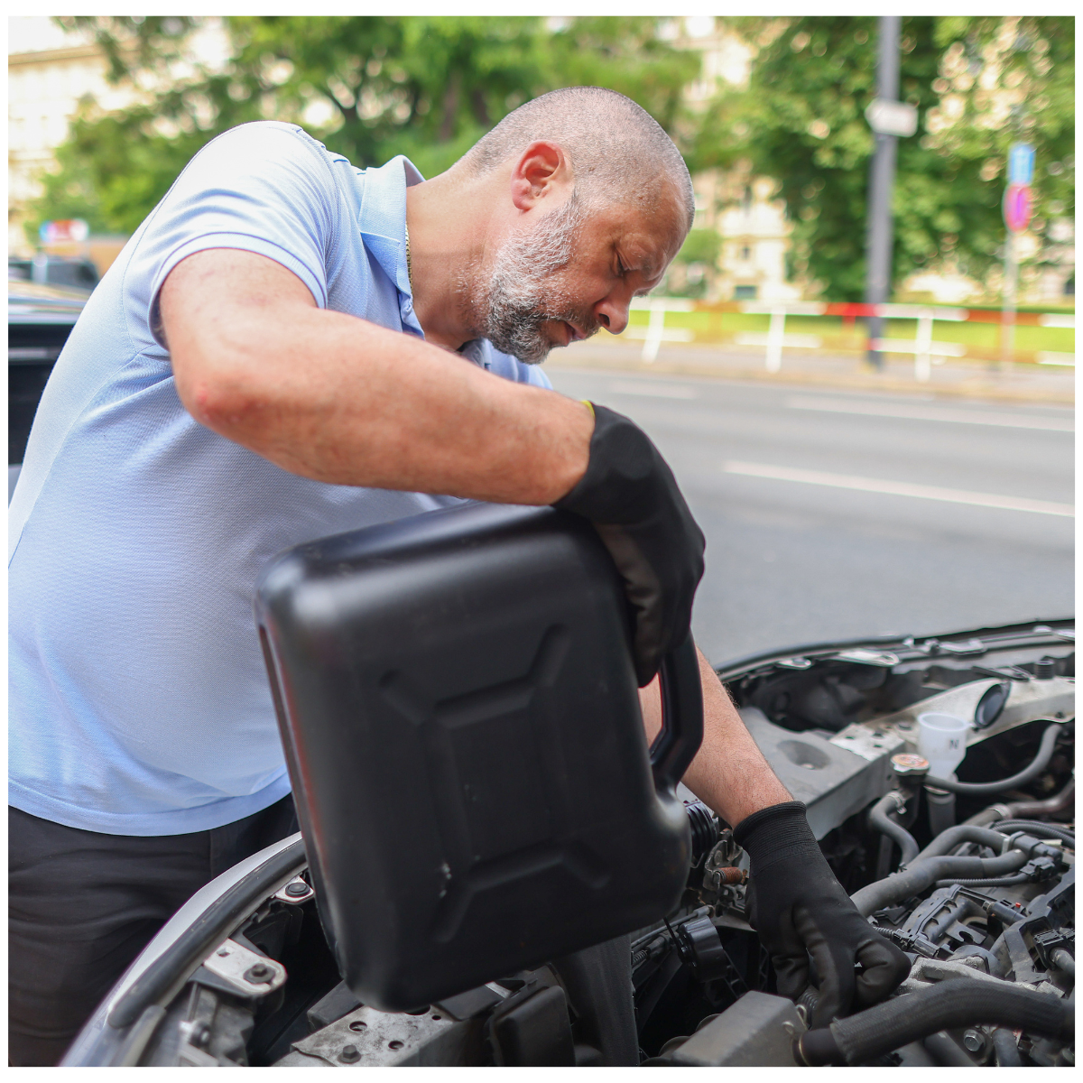 Mobile Oil Changes - Roadside Service